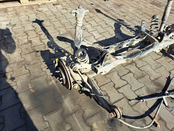 Hyundai I30 III Hinterachsschwinge OEM I30 3 image 3