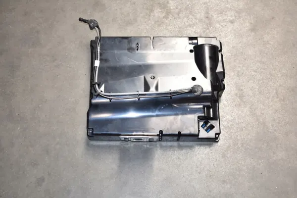 Reservatório de vácuo ideal Porsche 991 1 OEM 99135819103 image 2