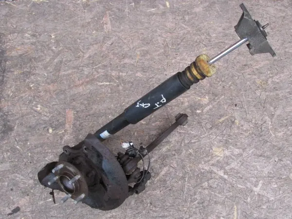 Mazda CX-5 I 2.2D Höger Bakre Knuckle + Stötdämpare KF6928700 image 3