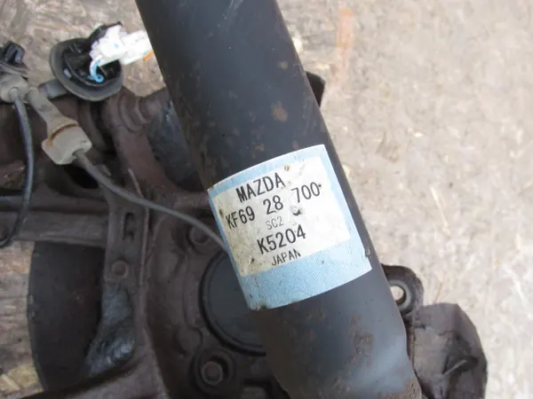 Mazda CX-5 I 2.2D Höger Bakre Knuckle + Stötdämpare KF6928700 image 8