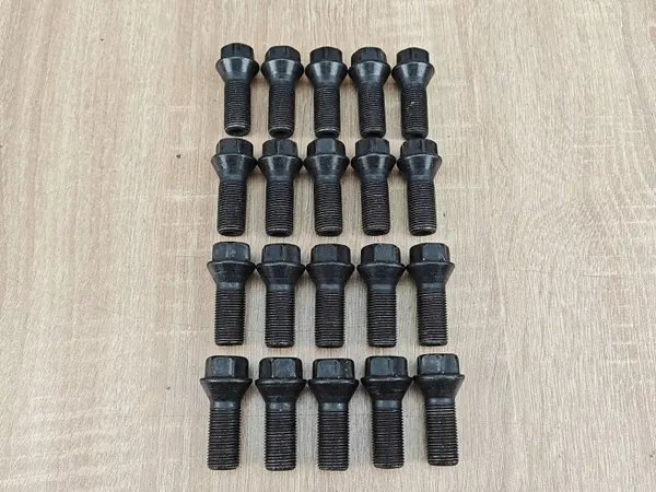 OEM SRUN62 Pyöränruuvit Sarja BMW G26 - 17" image 2