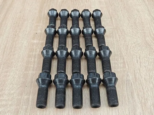 OEM SRUN62 Pyöränruuvit Sarja BMW G26 - 17" image 4