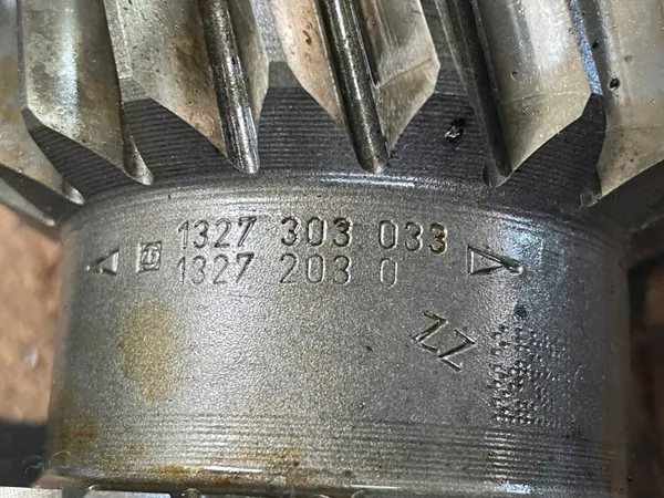 Tussenas ZF 12AS2131 1327303033 - Gebruikt image 3