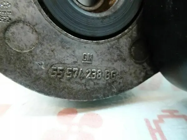 Opel Corsa Spännare för alternatorrem 1.3 CDTI Diesel image 4