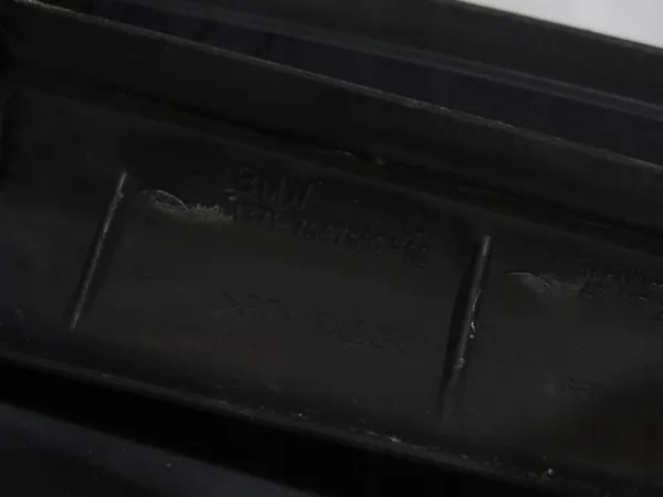 Linker Luftansaugkanal OEM 7547592 für BMW E87 image 5