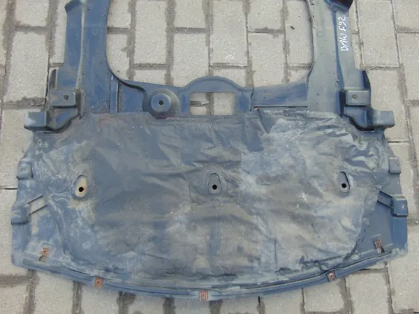 OEM 7159190 Protection Sous Moteur pour BMW 3 E92 Coupé image 3