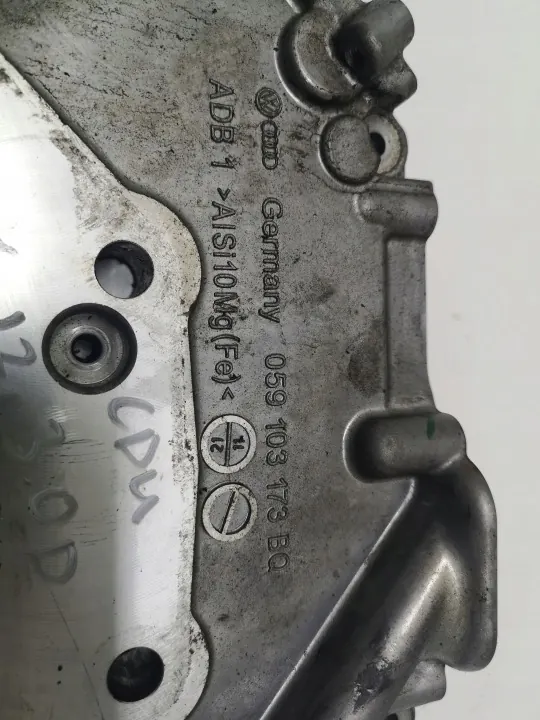 Audi Q7 motordel OEM 059103173BQ - Begagnad image 5