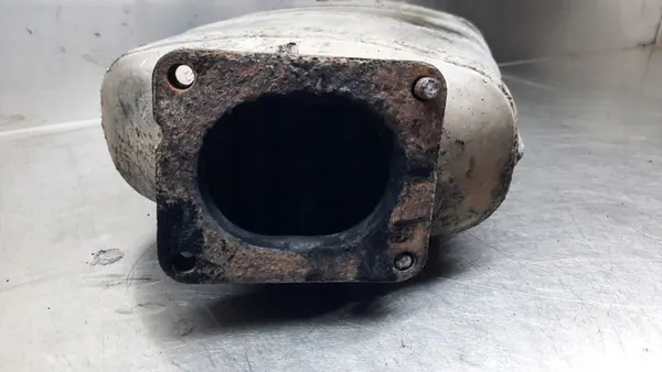 DPF Katalysator BMW E61 2.0D 06R image 5