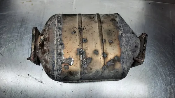 DPF Katalysator BMW E61 2.0D 06R image 8