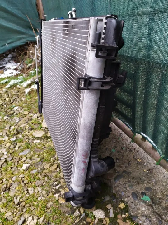Gebruikte Nissan OE radiator voor Qashqai J11 1.5D/1.2DIG-T image 3