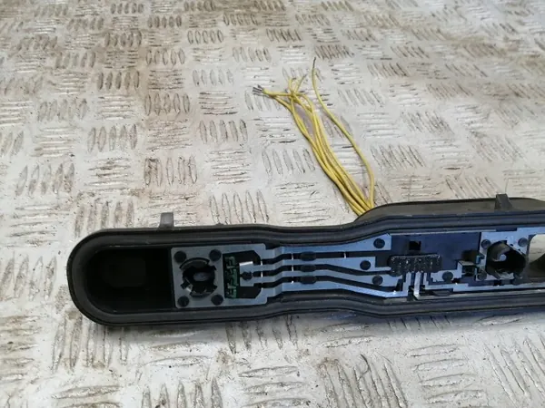 OEM FRE58218 Linker Achterlicht Inzet - Gebruikt image 6