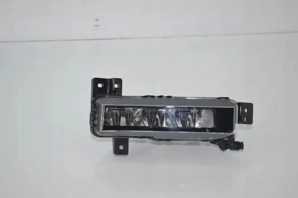 Faro Halógeno Derecho Delantero BMW OEM 34230859 image 2