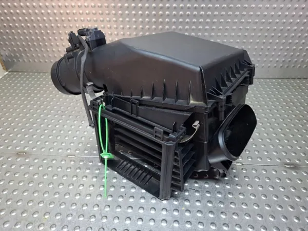 Caja Filtro Aire OEM S26380642 para Mercedes image 2