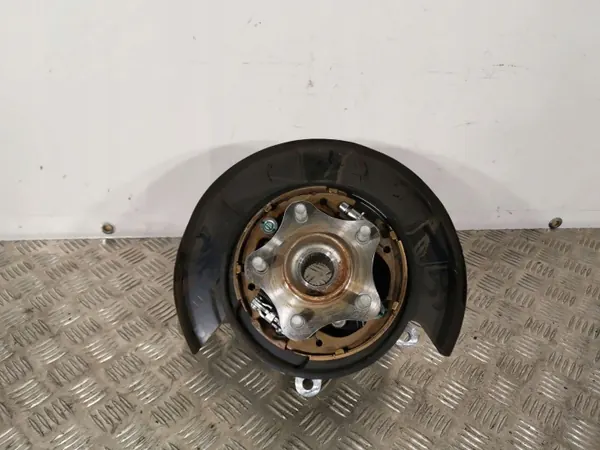 Infiniti Q50 bakre hjulnav OEM FBZ7438 image 2