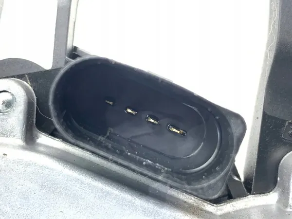 Motor de limpiaparabris trasero VW Passat B8 Kombi 5G0955711A image 3