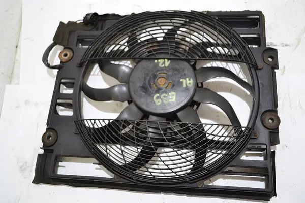 Ventilador radiador BMW 5 E39 OEM 64548380780 Usado image 2