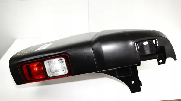 OEM 371118156 Höger Bak Stötfångarhörna Renault Trafic image 3