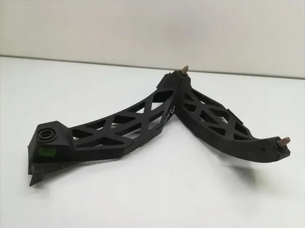 Supporto paraurti posteriore Skoda Octavia 2011 Hatchback image 10