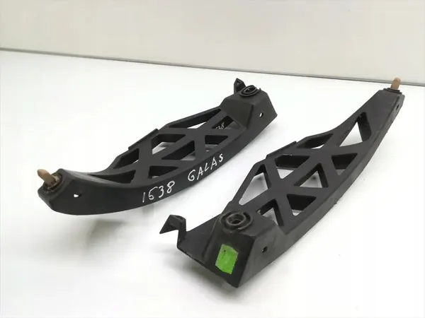 Supporto paraurti posteriore Skoda Octavia 2011 Hatchback image 9