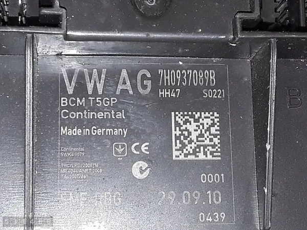 2010 VW Transporter T5 ECU 7H0937089B image 4