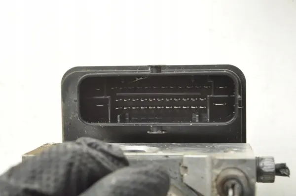 Pompe ABS Peugeot OE 9817031680 - Occasion image 5