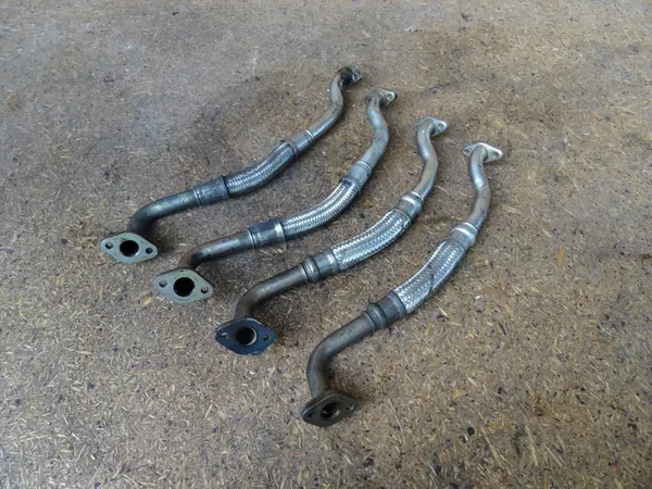 AUDI A4 B6 B7 1.8T Turbo Oil Pipe 06B145735A image 4