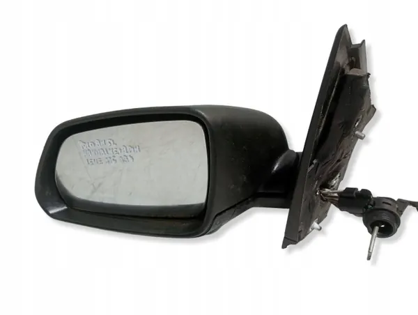 VW Polo 9N vänster spegel OEM E9024245 - Begagnad image 2