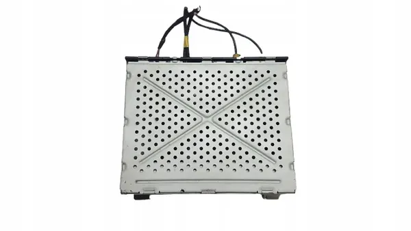 Audi A4 B8 Radiovahvistin OEM 4F0035541L image 2