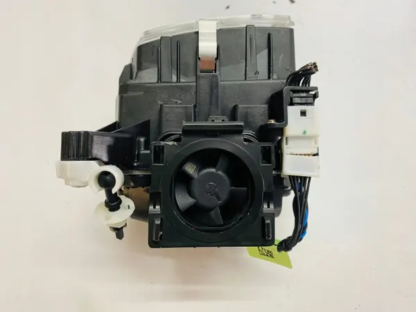 LED-strålkastare höger sida OEM IT51261939 för Peugeot 308 III image 3