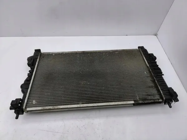 Opel Zafira C 2014 Waterradiator OEM AMD118462 image 3