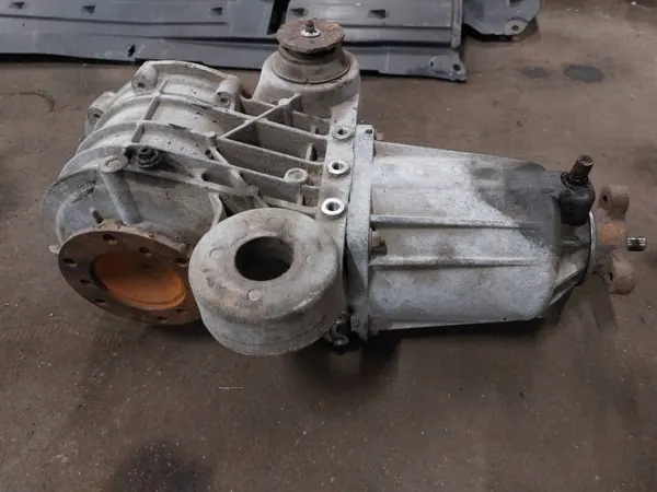 Differential Hinterachse Chrysler Grand Voyager IV 3.3 V6 image 3