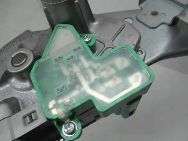 OEM i-miev c-zero ion bakre vindrutetorkarmotor - Begagnad image 5