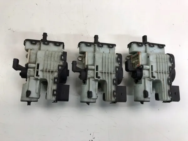 Mercedes AdBlue-pomp OEM 0928404016 - Gebruikt image 5