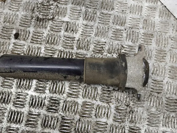 Höger bakdämpare Mazda CX-5 II 2020 image 5