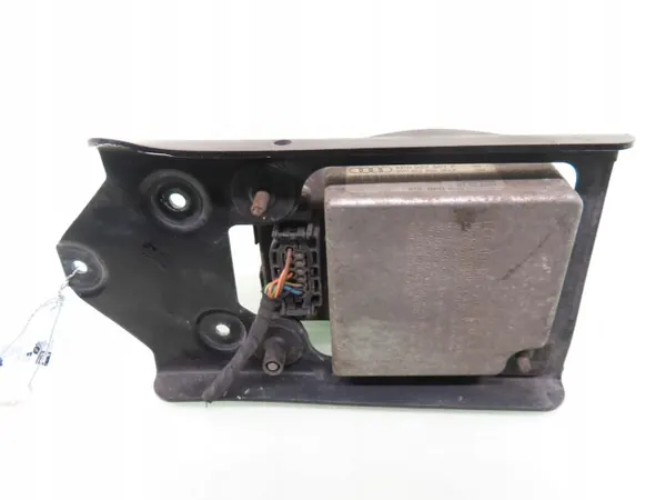 Audi A8 D3 Distronic Radar OEM 4E0907561F image 3
