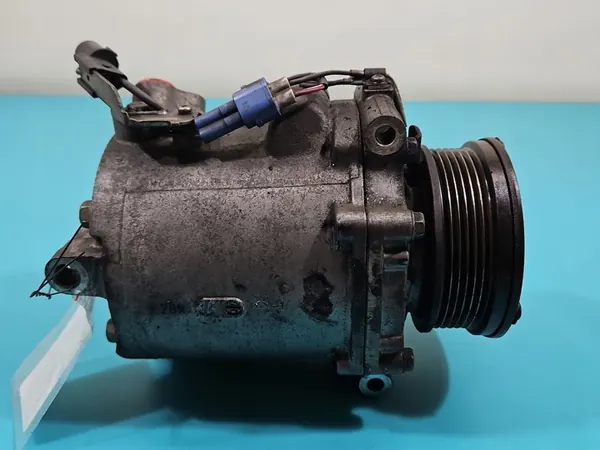 Compresseur de Climatisation Mitsubishi Outlander II 7813A069 image 3