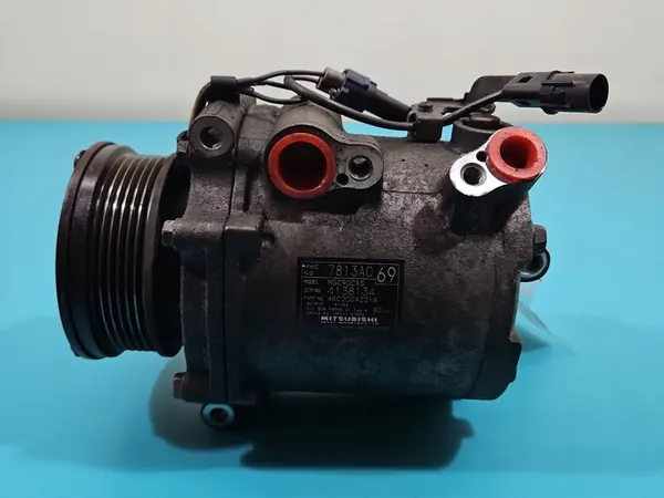 Compresseur de Climatisation Mitsubishi Outlander II 7813A069 image 5