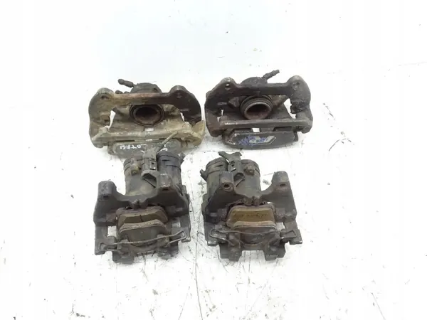 OEM Remklauwen Voor & Achter voor VW Golf VII R image 5