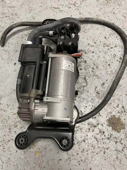 Compresseur de suspension BMW X5 (F15, F85) 26071611 image 2