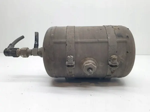 Luftbehälter OEM 81514010194 für MAN TGX - Gebraucht image 3