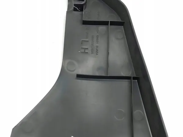 Consola central Nissan Qashqai J12 2021 OEM 689306UA1A image 7