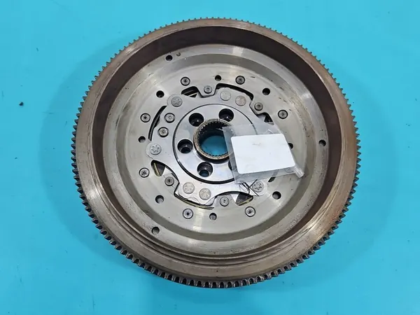 Jousipyörä Audi Q3 2.0 TDI (CFGC) image 2