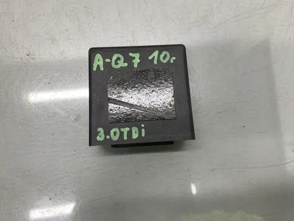 Anhängermodul OEM 047987 für Audi Q7 4L 3.0 TDI image 3