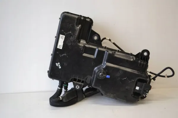 AdBlue-säiliö OEM 2N0.131.969.A VW Transporter T6:lle image 3