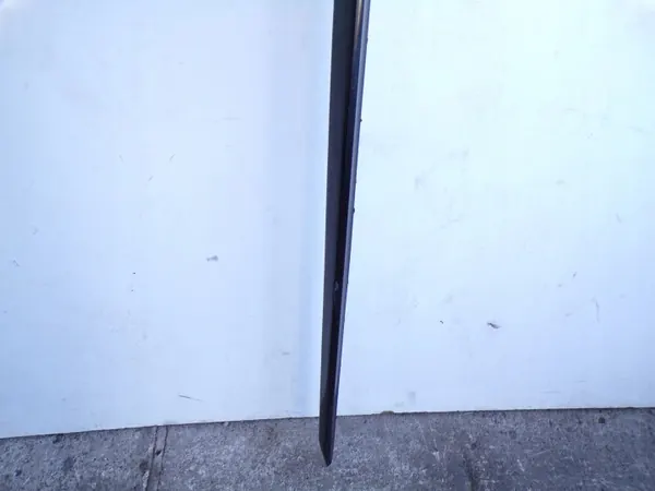 Oikea kynnyssuoja OEM 8W0853932 Audi A4 B9 S Line image 5