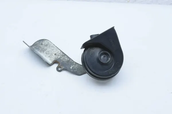 Bocina Mercedes-Benz OEM A2075421720 - Usado image 2