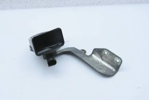 Bocina Mercedes-Benz OEM A2075421720 - Usado image 3