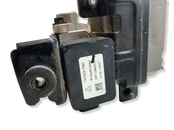 Ventilateur batterie Kia EV6 2023 OEM 25670CV000 image 9