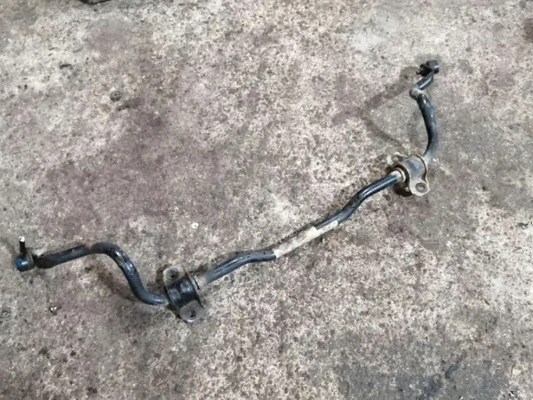 Ford Focus 2014 Vorderer Stabilisator OEM AV615482CB image 2