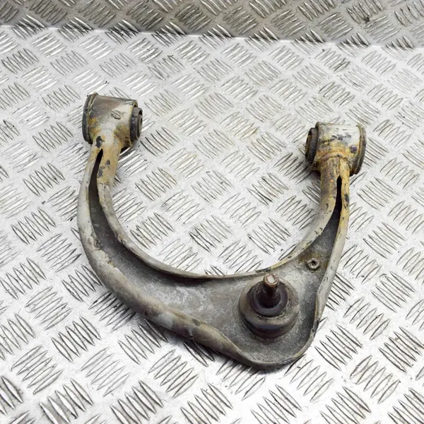 Braccio di Controllo Superiore Anteriore Toyota Land Cruiser (BJ70) image 2